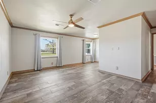 4215 County Rd 182, Alvin, TX 77511 - Photo 18