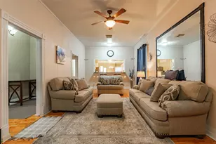 2809 Bernardo De Galvez Ave, Galveston, TX 77550 - Photo 8