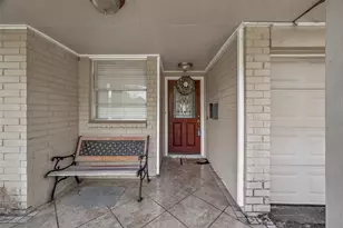 11303 Riderwood Dr, Houston, TX 77099 - Photo 4