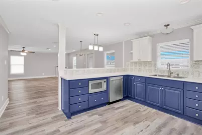 336 Ling Street, Bayou Vista, TX 77563 - Photo 14