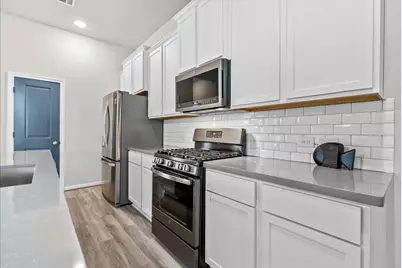 2417 Arbor Edge Crossing, Texas City, TX 77568 - Photo 12