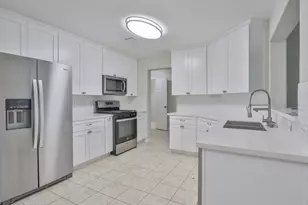 1110 Lasso Ct, Alvin, TX 77511 - Photo 6