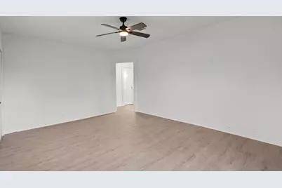 2027 Scott Street, La Marque, TX 77568 - Photo 14