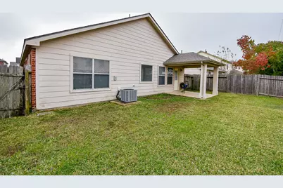 15502 Hensen Creek Drive, Houston, TX 77086 - Photo 28