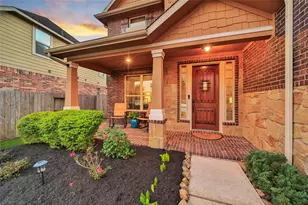 2643 Cedar Path Ln, Conroe, TX 77385 - Photo 2