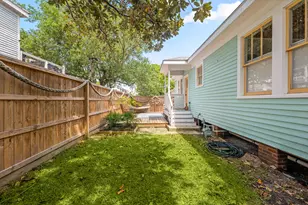 4928 Avenue R, Galveston, TX 77551 - Photo 24
