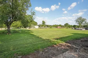 109 2nd St, Center Point, TX 78010 - Photo 10