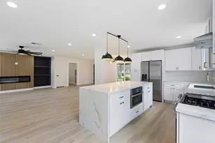 5514 Cheena Dr, Houston, TX 77096 - Photo 10