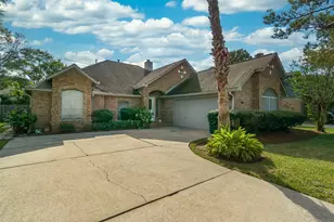 1110 Mabry Mill Rd, Houston, TX 77062 - Photo 1