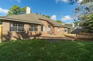 1110 Mabry Mill Rd, Houston, TX 77062 - Photo 26