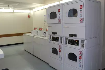 255 S Hill St, Los Angeles, CA 90012 - Photo 24