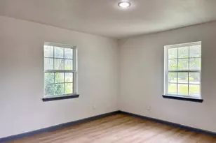 317 San Jacinto St, La Porte, TX 77571 - Photo 10