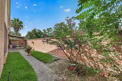 324 Champions Colony III, Houston, TX 77069 - Photo 14