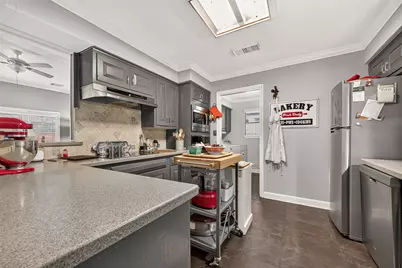 324 Champions Colony III, Houston, TX 77069 - Photo 6