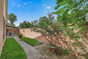 324 Champions Colony III, Houston, TX 77069 - Photo 14