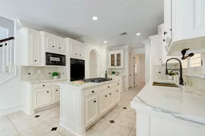 13607 Starlight Harbour Court, Houston, TX 77077 - Photo 16