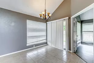 8410 Fawn Wind Ct, Houston, TX 77040 - Photo 16