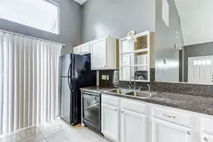 8410 Fawn Wind Ct, Houston, TX 77040 - Photo 14