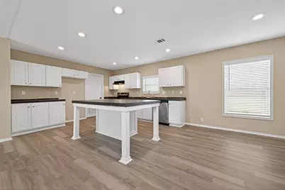 15933 W Relza Drive, Splendora, TX 77372 - Photo 14