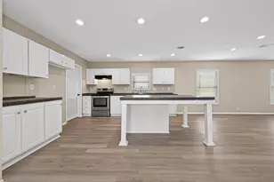 15933 W Relza Dr, Splendora, TX 77372 - Photo 8