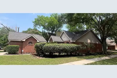 9602 Top Gallant Court, Houston, TX 77065 - Photo 2