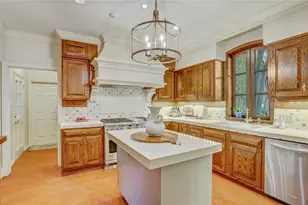 1 Stayton Cir, Piney Point Village, TX 77024 - Photo 16