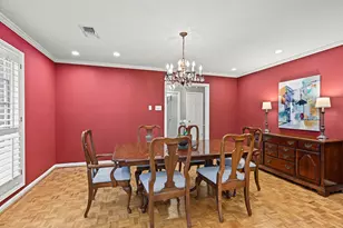 7915 Meadow Lake Ln, Houston, TX 77063 - Photo 2
