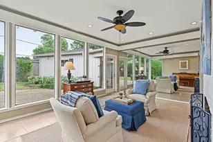 7915 Meadow Lake Ln, Houston, TX 77063 - Photo 8