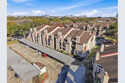 10855 Meadowglen Lane #823, Houston, TX 77042 - Photo 32