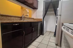 752 Memorial Mews St, Houston, TX 77079 - Photo 22