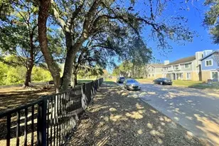 752 Memorial Mews St, Houston, TX 77079 - Photo 4