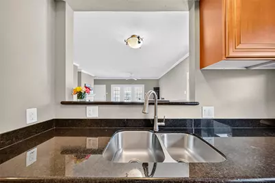 404 Wilcrest Drive #404, Houston, TX 77042 - Photo 20