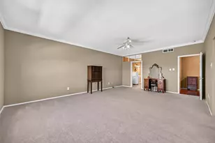 404 Wilcrest Dr, Houston, TX 77042 - Photo 30