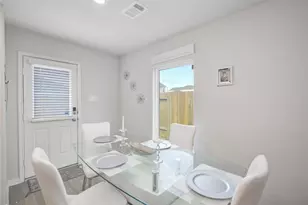 8007 Vanilla Orchid Dr, Houston, TX 77016 - Photo 8