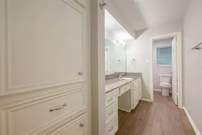 1406 Pinecroft Drive, Sugar Land, TX 77498 - Photo 18