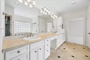 1110 Anderson St, Bellaire, TX 77401 - Photo 20