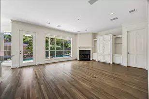 1110 Anderson St, Bellaire, TX 77401 - Photo 2