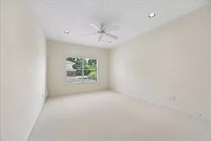 1110 Anderson St, Bellaire, TX 77401 - Photo 26