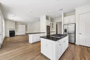 1110 Anderson St, Bellaire, TX 77401 - Photo 18