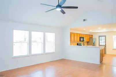 91 Genesee Ridge Drive, The Woodlands, TX 77385 - Photo 8