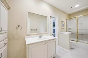 1204 Cowards Creek Dr, Friendswood, TX 77546 - Photo 44