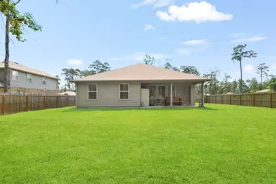 903 Forest View, New Caney, TX 77357 - Photo 2