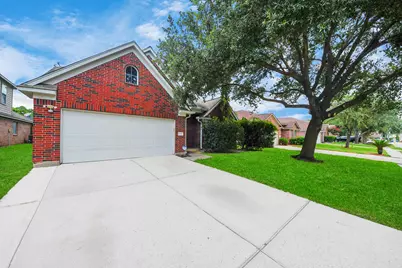 931 N Sky Drive, Houston, TX 77073 - Photo 2