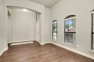 951 Oak Terrace Dr, Conroe, TX 77378 - Photo 4