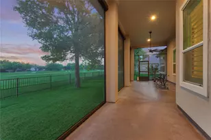 126 Hillsborough Dr W, Montgomery, TX 77356 - Photo 44