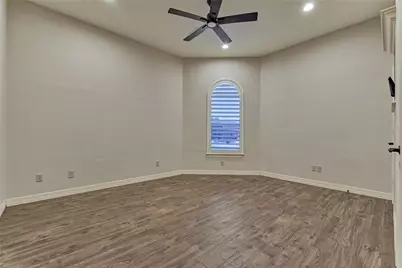 126 Hillsborough Drive W, Montgomery, TX 77356 - Photo 34
