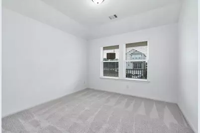 14975 Eagle Feather Drive, Houston, TX 77090 - Photo 32