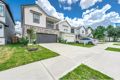 14975 Eagle Feather Drive, Houston, TX 77090 - Photo 38