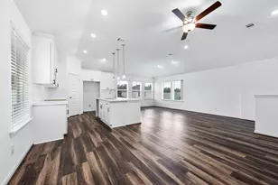 14975 Eagle Feather Dr, Houston, TX 77090 - Photo 20