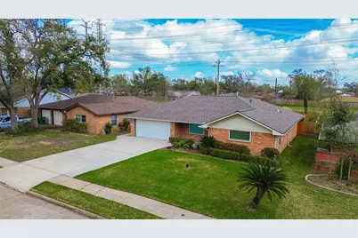 1506 Foxwood Road, Houston, TX 77008 - Photo 2